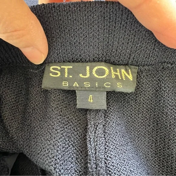 St. John Basics Navy Blue Santana Knit Pull On Trouser Pants Women’s Size 4